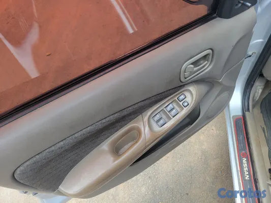 carros - Nissan Sentra B15 2005  6