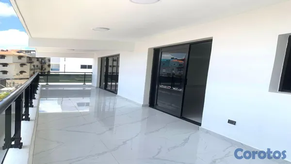 apartamentos - Venta de apartamento 3er nivel con terraza privada autopista de san isidro 4