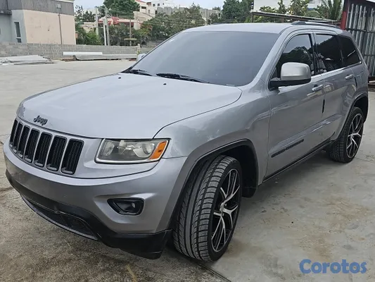 jeepetas y camionetas - Jeep Grand Cherokee Ladero 2014
 3