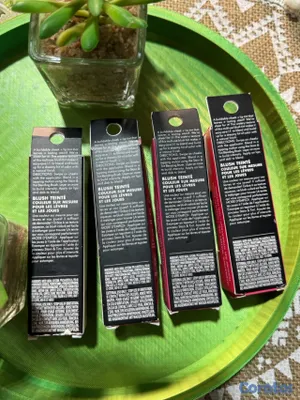 salud y belleza - Brillos de Labios marca Elf e Italia deluxe 5