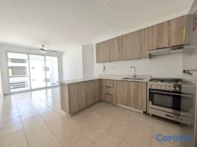 Apartamento Moderno de 2 Habitaciones en Pueblo Bá