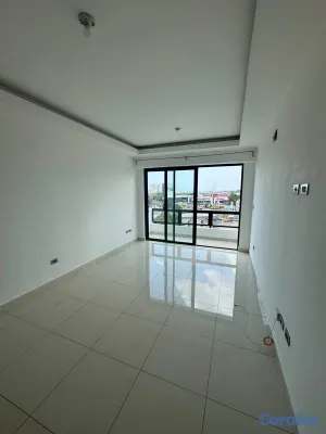 apartamentos - alquiló renacimiento piso 6 dos habitaciones 2.5 baños parqueo techado balcón  3