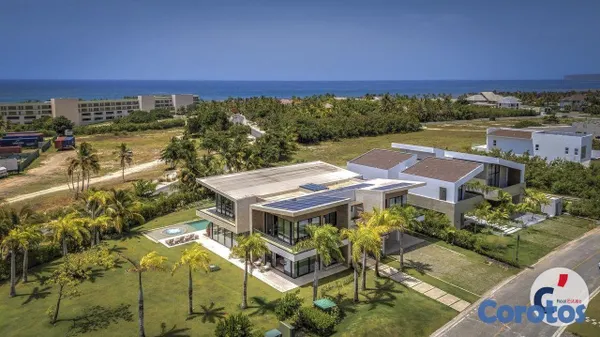 casas - Phenomenal 5-Bedroom Cap Cana Villa With Majestic  3