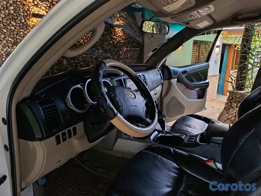 jeepetas y camionetas - Toyota  2