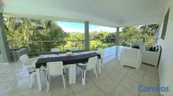 casas vacacionales y villas - EN VENTA | Villa de lujo rodeada de naturaleza en  13