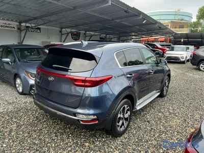 KIA SPORTAGE LX 2020