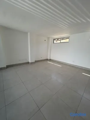oficinas y locales comerciales - Local Comercial en Alquiler | Los Prados 4