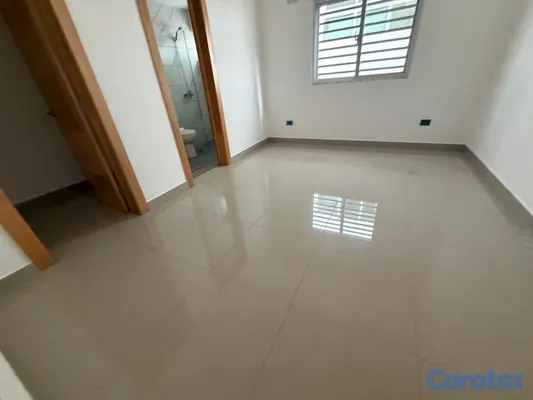 apartamentos - alquiló avenida independencia klm 9 piso 2 consta de dos habitaciones 2.5 baños 11