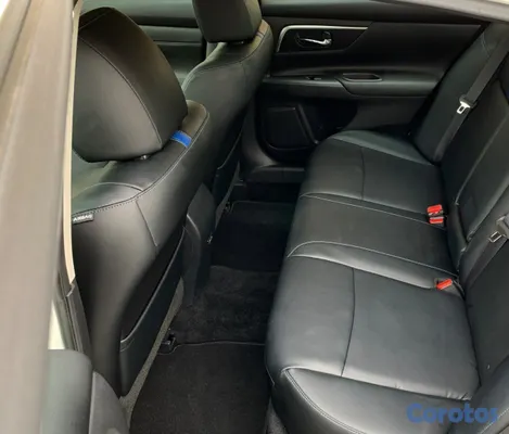carros - 2018 Nissan Altima SR SE el mas nuevo 8