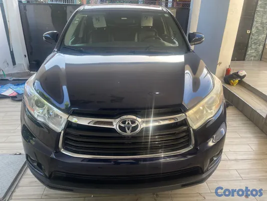 jeepetas y camionetas - Se vende Toyota Highlander 2016 3