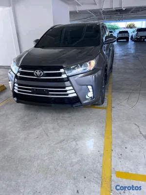 jeepetas y camionetas - Toyota higlander xle 2019 8