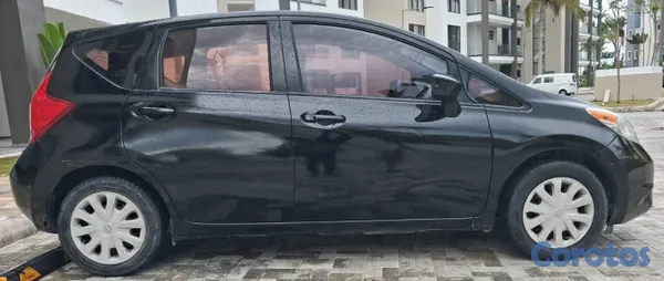 carros - Nissan Note Versa 2016 americano 2