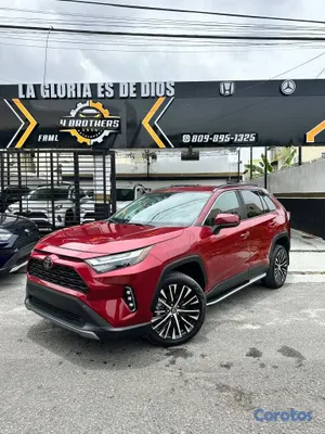 jeepetas y camionetas - Toyota  RAV4 LE PLUS 6
