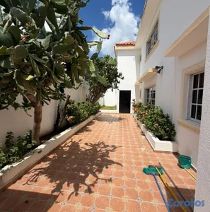 10.	Casa en Baní | 3 Habitaciones, 4 Baños y Piscina Privada