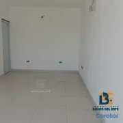 oficinas y locales comerciales - Se Renta Local Comercial en Barrio México, proximo
