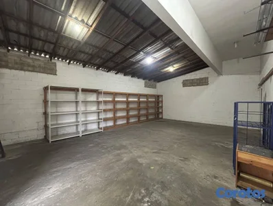 Nave de 280 m² en Alquiler en Bella Vista