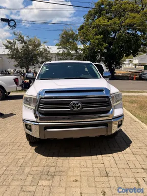 jeepetas y camionetas - toyota tundra edition 1794 2