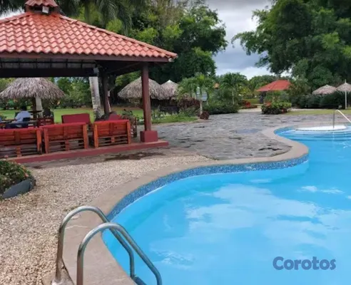 casas vacacionales y villas - CASA AZUL EN VENTA | LAGOS DE REYES, GUERRA 10