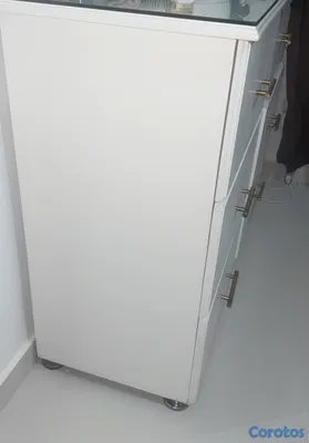 muebles y colchones - Vendo gavetero con espejo y cristal en MDF hidrófugo melamínico! Negociable.  4