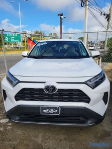VENDO TOYOTA RAV4 2024 4X4 