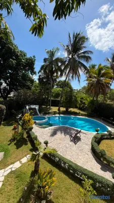 casas vacacionales y villas - 3.	Villa de 887 m² | Amplios Espacios, Piscina y Terraza 9