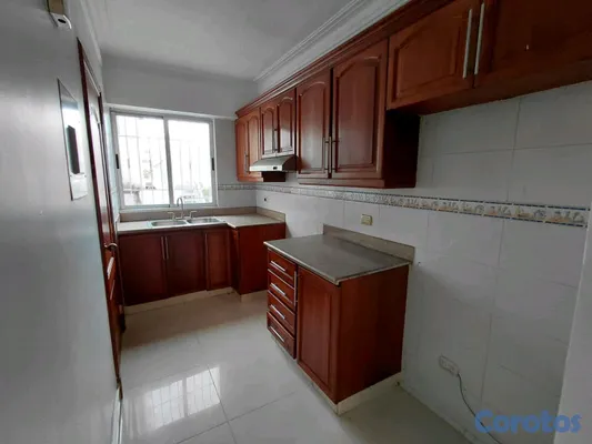 apartamentos -  Apartamento de 136 m² en Mirador Norte |  Cómodos, Ascensor y Parqueos Techados 2