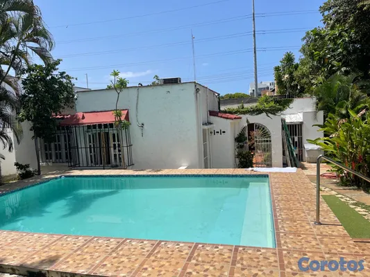 casas - Alquiler Casa Colonial amplia en Gazcue con piscin 8