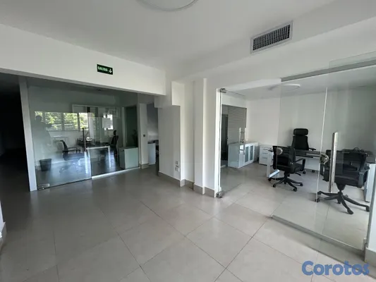 oficinas y locales comerciales - Alquiler de local corporativo en Bella vista 6