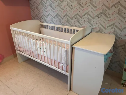 muebles - Cuna blanca con colchón hergonomico adicional (ligeramente negociable) 5