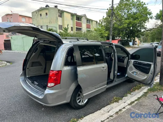 jeepetas y camionetas - Te la vendo o te la traspaso

Más que un vehículo una mini empresa 🧠✅
 7