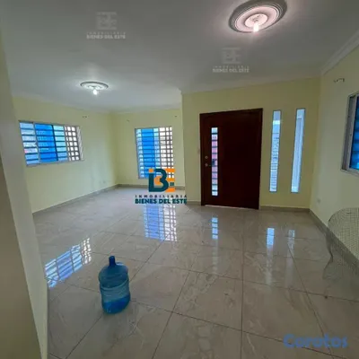 casas - VENDO moderna Vivienda en Residencial Altos de Abr 3