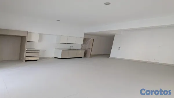 apartamentos - Alquiler de moderno apartamento en Evaristo Morales 3