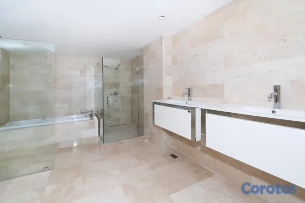 penthouses - En Venta y Alquiler Penthouse en el malecon Frente el mar 3