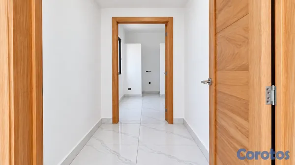 casas - Casa en venta con Piscina, Avenida Ecológica, Proy 7
