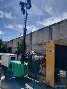 TORRE DE ILUMINACIÓN TEREX RL4 EN VENTA