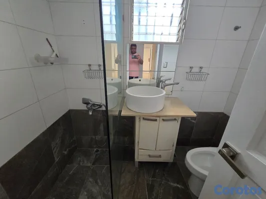 apartamentos - Apartamento en Arroyo Hondo Detras del Nacional Re 3