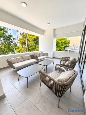 apartamentos - vendo ensanche naco piso 6 dos habitaciones con su baño dos parqueos techados  5