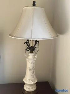 Lampara de mesa antigua