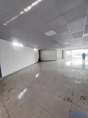 oficinas y locales comerciales - Locales Comerciales en Alquiler – Plaza Haina próx 6