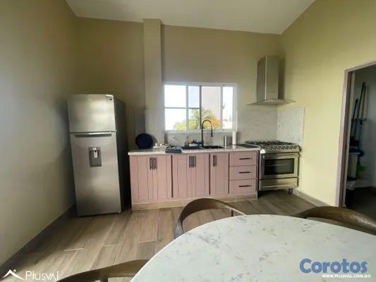 casas vacacionales y villas - Villa de 8 habitaciones en la Urb. Jamaca de Dios, Jarabacoa 3