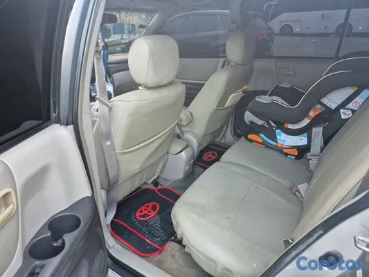 jeepetas y camionetas - Toyota Highlander 4x2 2001  6