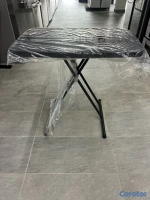 decoración y accesorios - Mesa plegable negra pequeña  2