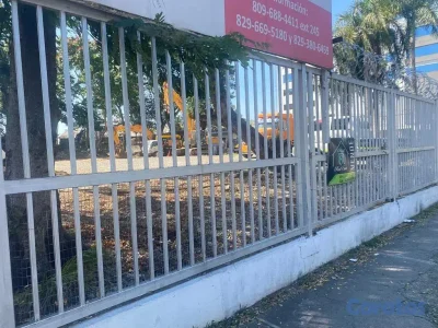 SOLAR EN VENTA EN LOS JARDINES