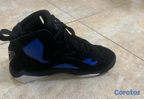 zapatos unisex - son originales usado pero casi nuevos poco uso jordan air  2