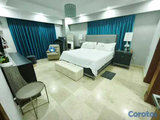apartamentos - Apartment for sale  Living in the Heart of Naco 10