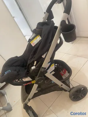 coches y sillas - Se vende cocho/car seat  4