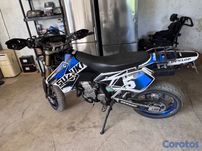 Suzuki DR-Z400SM 2012, 24,800 km, importada de Can