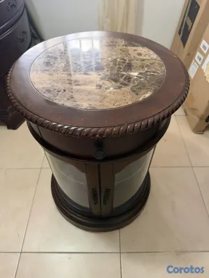 muebles y colchones - Curio/ vitrina de exhibición 7