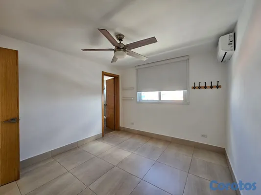 apartamentos - Alquiler de Apartamento en La Esperilla  4