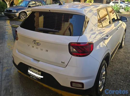 jeepetas y camionetas - Hyundai 3